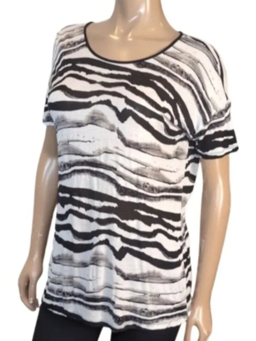 Kensie Zebra Print Tshirt Short Sleeve Rayon Slouchy Top Womens Black White